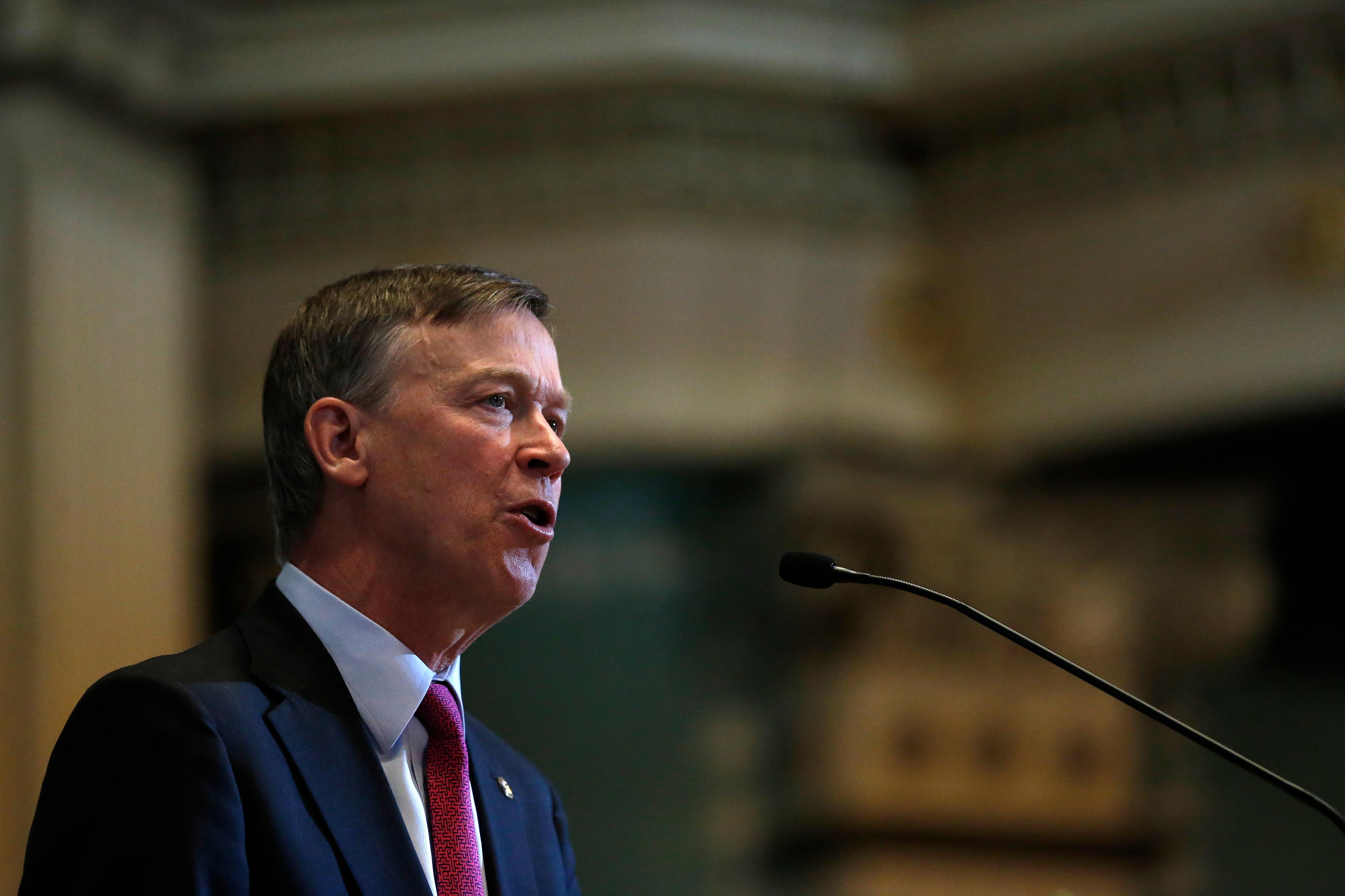 Photo: Hickenlooper State of State SoS 1.14.16 (AP)