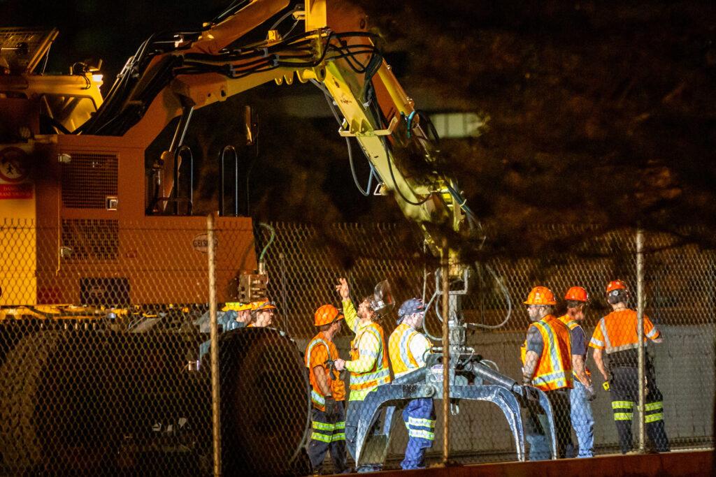 RTD LIGHT RAIL REPAIRS CREW AT WORK