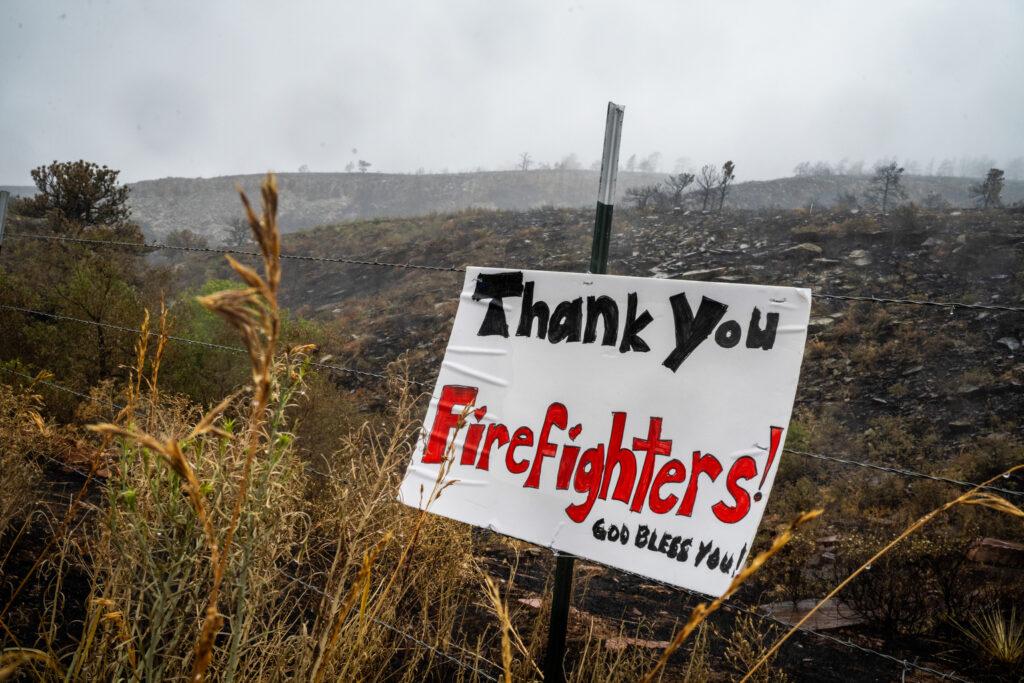 Thank you firefighters sign in Stone Canyon