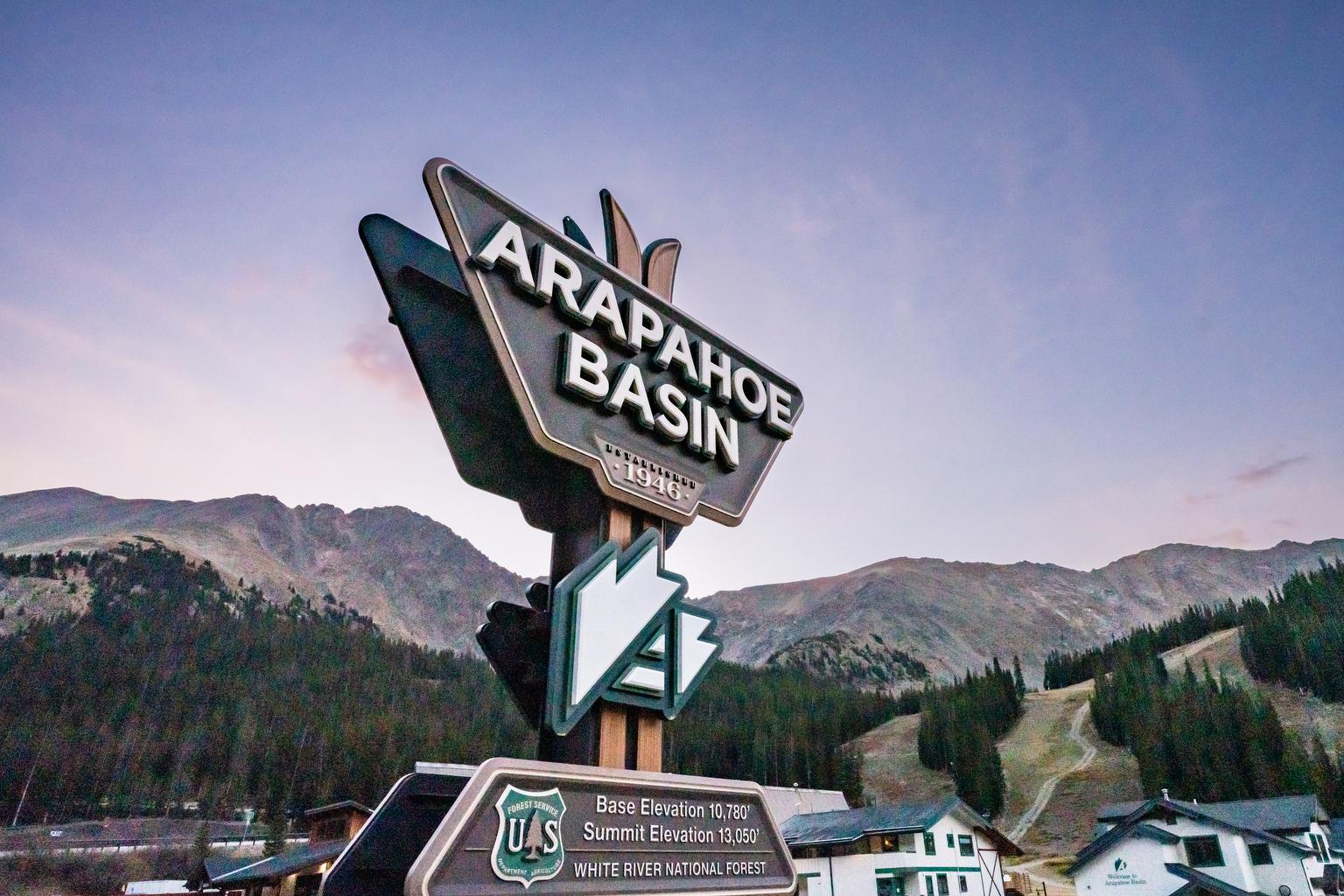 ARAPAHOE BASIN SKI AREA OCTOBER NO SNOW