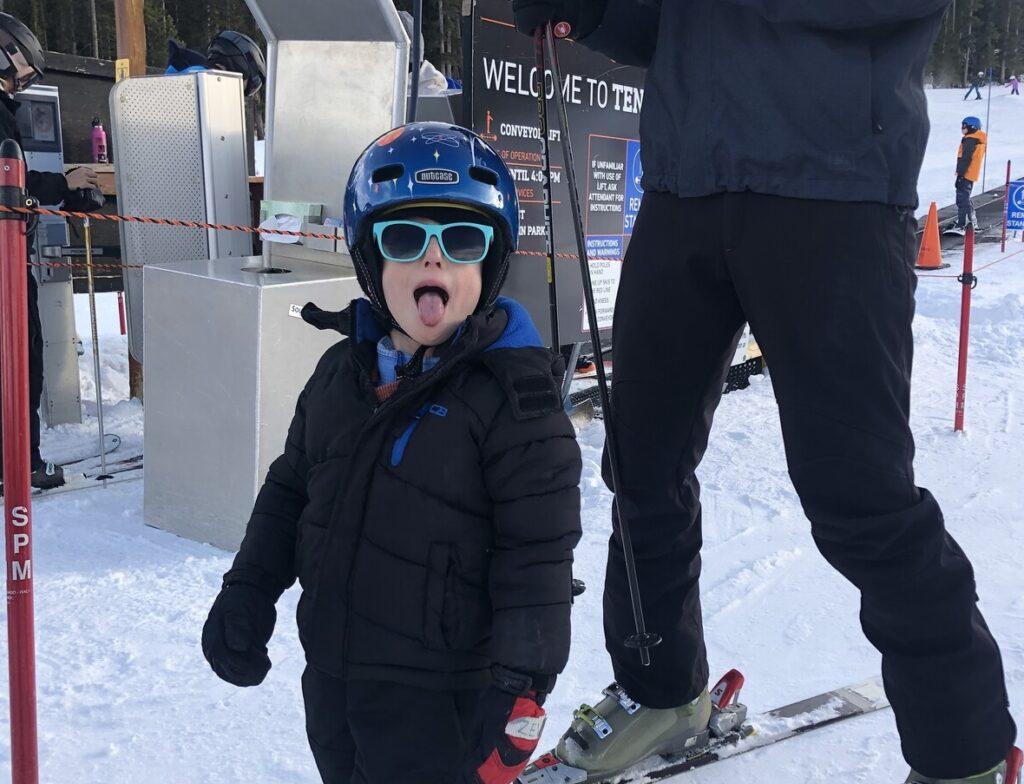 Zev Hauser skiing